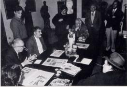 Manuel María en grupo