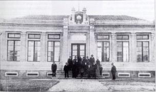 Escola promovida pola emigración na Habana